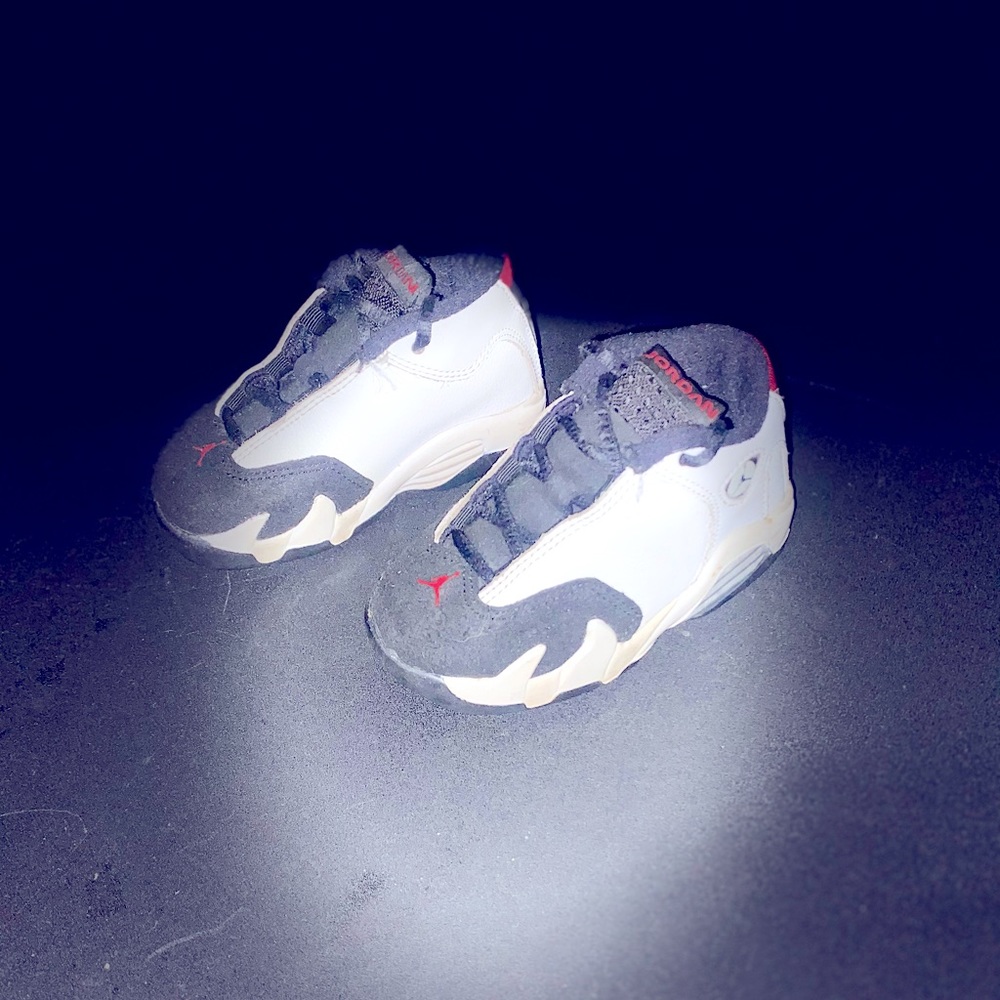 Retro Jordan 14 Black Toe. Size 6c, Toddler